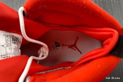 Red Gym White Lightweight Retro Jordan 302370-160 9 656 0801